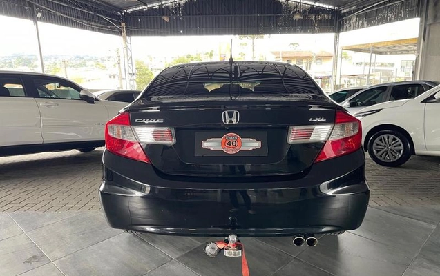 imagem-https://www.socarrao.com.br/sc-vehicle-images-prod/4227124/1790798301082-8525895_11_B_982101b98a.jpeg
