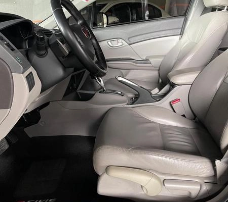 imagem-https://www.socarrao.com.br/sc-vehicle-images-prod/4227124/1790798301098-8525895_8_B_752344bfdd.jpeg