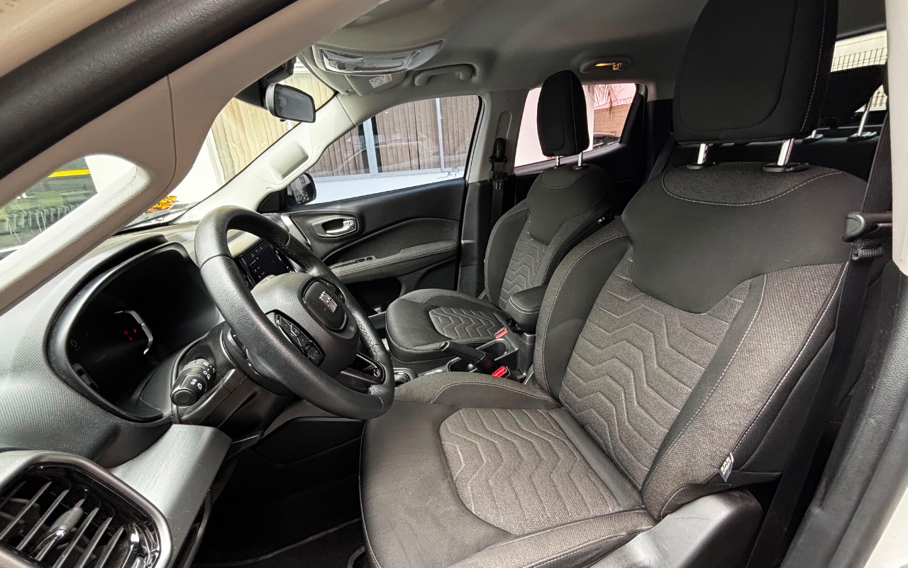 imagem-https://www.socarrao.com.br/sc-vehicle-images-prod/4227129/1790798227095-NjIyOTJkMDYtZDY3Ny00NmUyLWEyYzgtMTQzMDg0NzJmNDE4LmpwZWc.jpeg