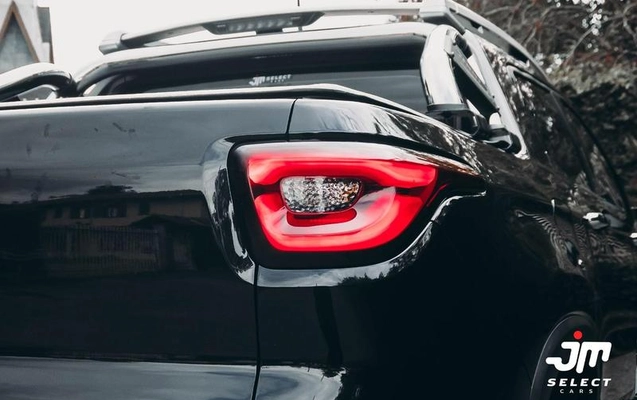 imagem-https://www.socarrao.com.br/sc-vehicle-images-prod/4227216/1790969727777-8527615_3_B_42db1c969c.jpeg