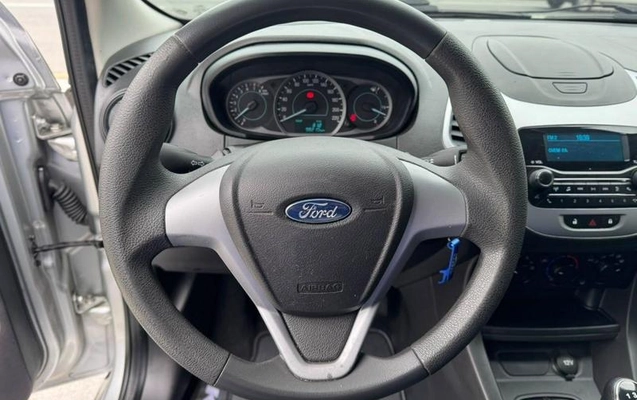imagem-https://www.socarrao.com.br/sc-vehicle-images-prod/4227227/1790798560675-8490529_14_B_b1f8a92b52.jpeg
