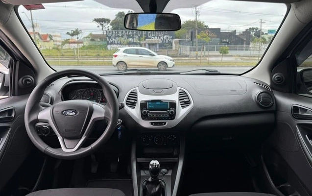 imagem-https://www.socarrao.com.br/sc-vehicle-images-prod/4227227/1790798560685-8490529_14_B_d8a09f18db.jpeg