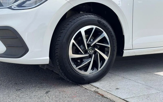 imagem-https://www.socarrao.com.br/sc-vehicle-images-prod/4227229/1790798563053-8521201_5_B_a16b8d16da.jpeg