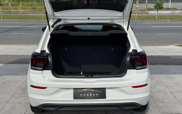 imagem-https://www.socarrao.com.br/sc-vehicle-images-prod/4227229/1790798563057-8521201_19_B_bb4fda0151.jpeg
