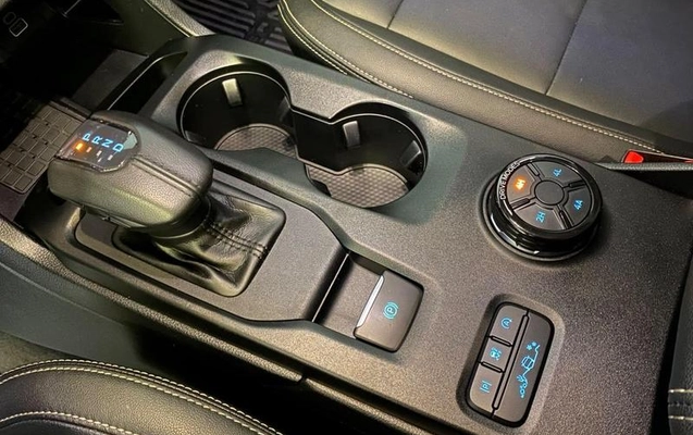 imagem-https://www.socarrao.com.br/sc-vehicle-images-prod/4227311/1791203860833-8519954_10_B_b4be1bfebf.jpeg