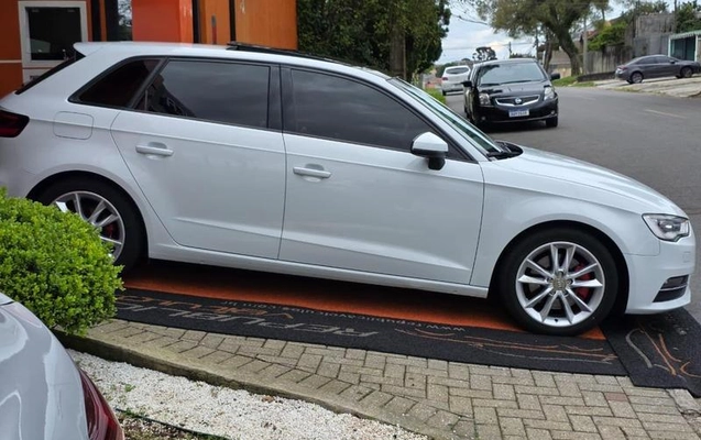 imagem-https://www.socarrao.com.br/sc-vehicle-images-prod/4227456/1792587908923-8531077_18_B_2bf4eae4a2.jpeg