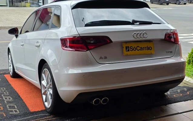 imagem-https://www.socarrao.com.br/sc-vehicle-images-prod/4227456/1792587908924-8531077_3_B_7f79f72a96.jpeg