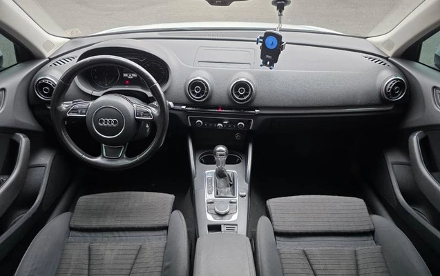 imagem-https://www.socarrao.com.br/sc-vehicle-images-prod/4227456/1792587908932-8531077_14_B_a99a9c6226.jpeg