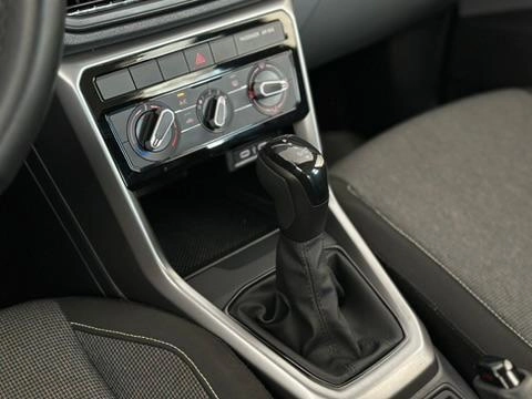 imagem-https://www.socarrao.com.br/sc-vehicle-images-prod/4227458/1791921751552-7661896_1_B_c39d0c5a77.jpeg