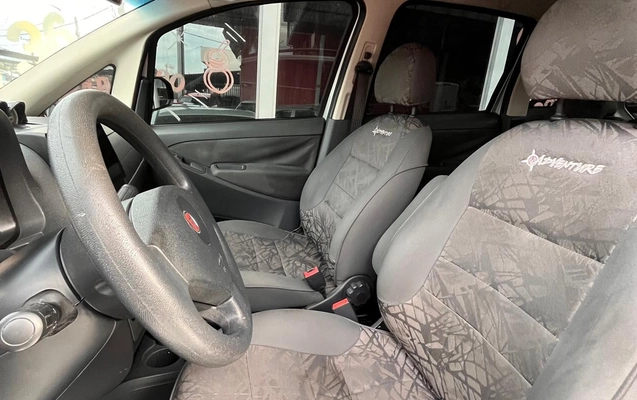 imagem-https://www.socarrao.com.br/sc-vehicle-images-prod/4227537/1790871288370-OGZlYjk1ZGItOWI5OS00ZDQyLTk3YzktNmM1YTIzMGMwYjU4LmpwZw.jpg
