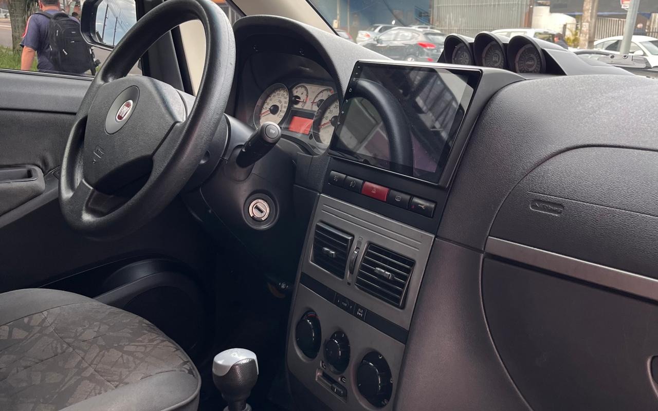 imagem-https://www.socarrao.com.br/sc-vehicle-images-prod/4227537/1790871288478-NzYwOGQxYWUtYzJjNS00MDIwLWE1YjktMTgxNzNkNjJlZWJiLmpwZw.jpg