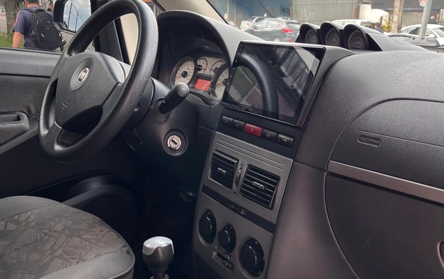imagem-https://www.socarrao.com.br/sc-vehicle-images-prod/4227537/1790871288478-NzYwOGQxYWUtYzJjNS00MDIwLWE1YjktMTgxNzNkNjJlZWJiLmpwZw.jpg