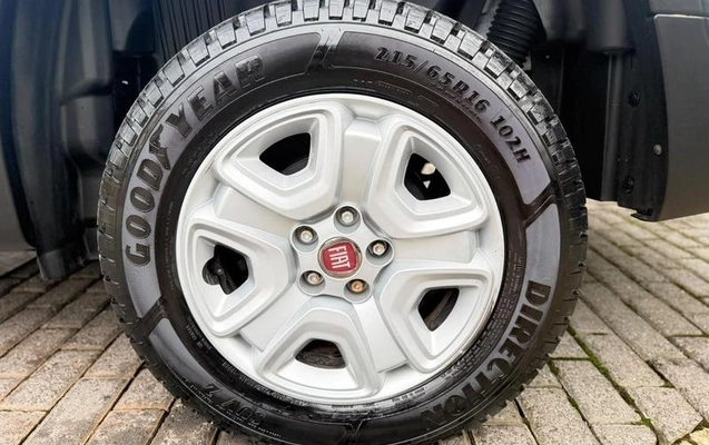 imagem-https://www.socarrao.com.br/sc-vehicle-images-prod/4227541/1790963890903-8530945_14_B_4888626e26.jpeg