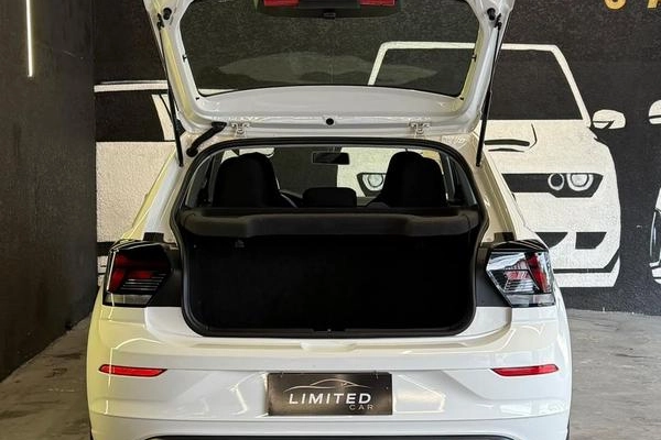 imagem-https://www.socarrao.com.br/sc-vehicle-images-prod/4227562/1790802000936-8521913_11_B_93fc5dbe86.jpeg