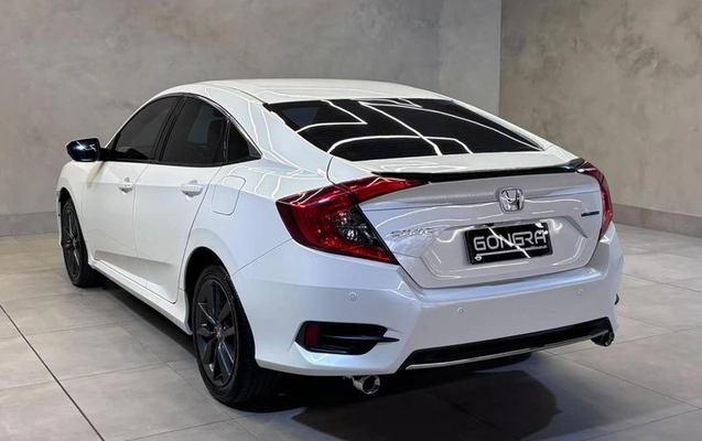 imagem-https://www.socarrao.com.br/sc-vehicle-images-prod/4227611/1791234406308-8498151_19_B_7a5d80bb3b.jpeg