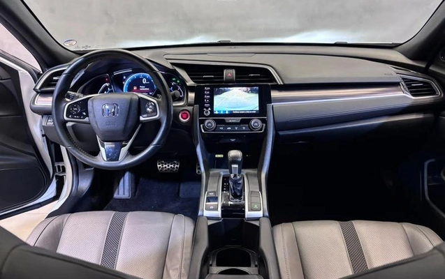 imagem-https://www.socarrao.com.br/sc-vehicle-images-prod/4227611/1791234406323-8498151_17_B_a319c5ab6c.jpeg