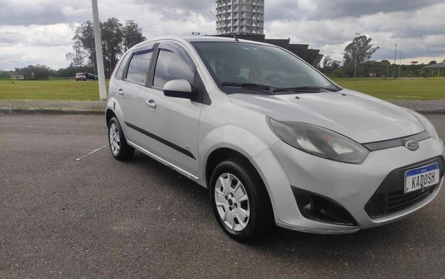 imagem-https://www.socarrao.com.br/sc-vehicle-images-prod/4227636/1790799770482-8502096_0_B_07d60db5a5.jpeg