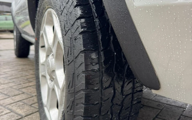 imagem-https://www.socarrao.com.br/sc-vehicle-images-prod/4227768/1790799913875-40cc4836-2efc-494c-9379-760eba2914fa.jpg