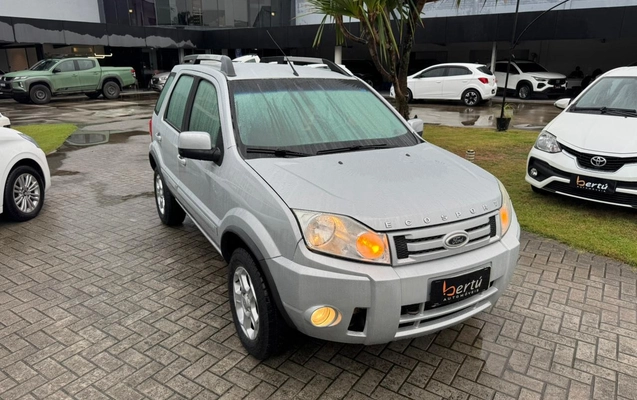 imagem-https://www.socarrao.com.br/sc-vehicle-images-prod/4227768/1790799913881-1cbb7c3a-4cac-4a9d-bbe1-465b386ed416.jpg