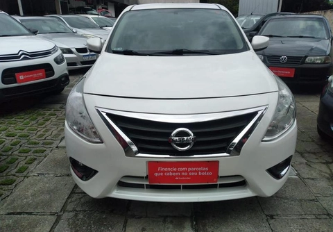 Nissan VERSA 2016 Branco — foto 1 de 3