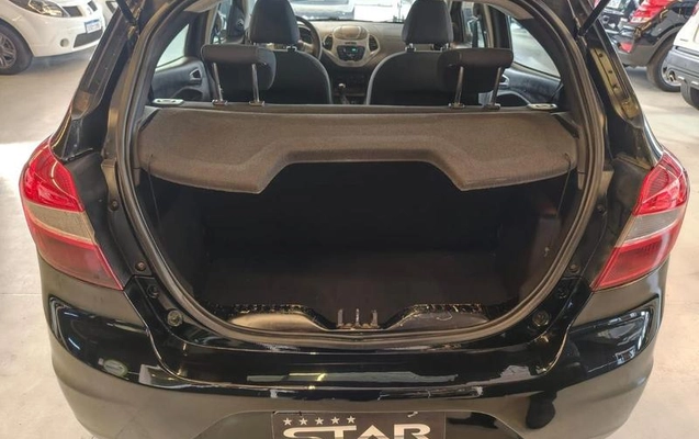 imagem-https://www.socarrao.com.br/sc-vehicle-images-prod/4227901/1790800190731-8326502_10_B_dfd4b23669.jpeg
