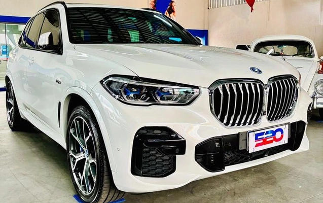 imagem-https://www.socarrao.com.br/sc-vehicle-images-prod/4227902/1790806857530-8530858_14_B_eb3b4395bd.jpeg