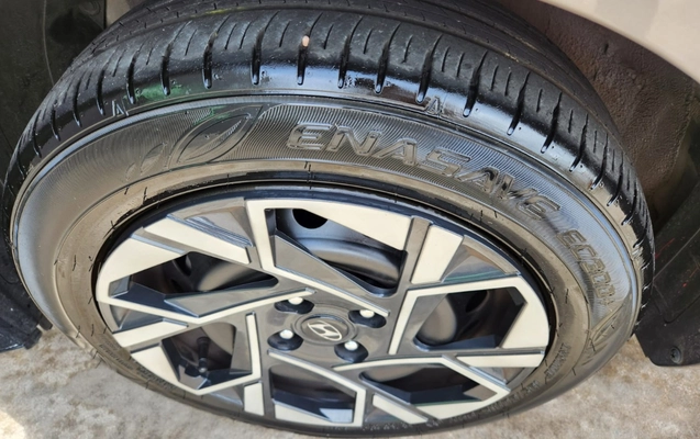 imagem-https://www.socarrao.com.br/sc-vehicle-images-prod/4227903/1790800216659-V2hhdHNBcHAgSW1hZ2UgMjAyNi0wOS0zMCBhdCAxMi40NS41MCAoMSkuanBlZw.jpeg