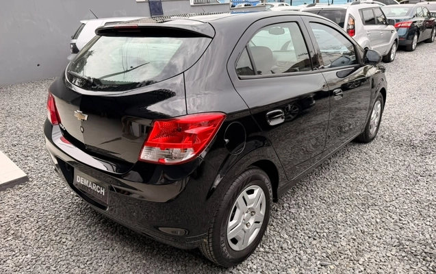 imagem-https://www.socarrao.com.br/sc-vehicle-images-prod/4227914/1790800265511-V2hhdHNBcHAgSW1hZ2UgMjAyNi0wOS0zMCBhdCAxNS4yNS4yMyAoMSkuanBlZw.jpeg