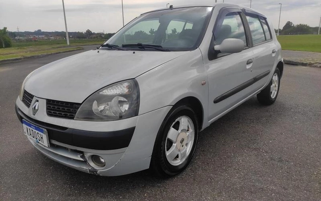 imagem-https://www.socarrao.com.br/sc-vehicle-images-prod/4227920/1790800294018-8447625_13_B_790be083f1.jpeg
