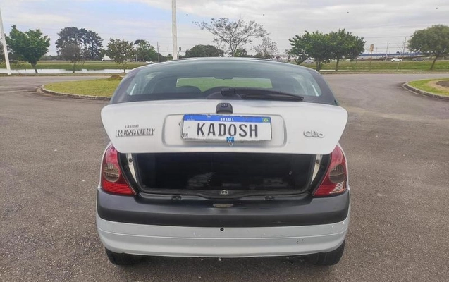 imagem-https://www.socarrao.com.br/sc-vehicle-images-prod/4227920/1790800294030-8447625_2_B_2698d2cde5.jpeg