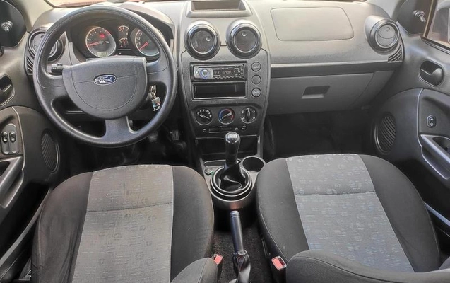 imagem-https://www.socarrao.com.br/sc-vehicle-images-prod/4227946/1790800420678-8483270_16_B_35c4e448a8.jpeg