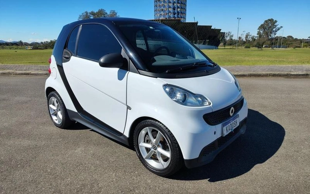 imagem-https://www.socarrao.com.br/sc-vehicle-images-prod/4227983/1790802422581-8243891_8_B_9b18a4d6be.jpeg
