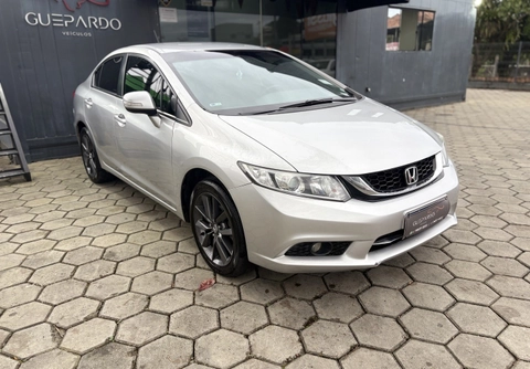 Honda Civic 2015 Prata — foto 1 de 3