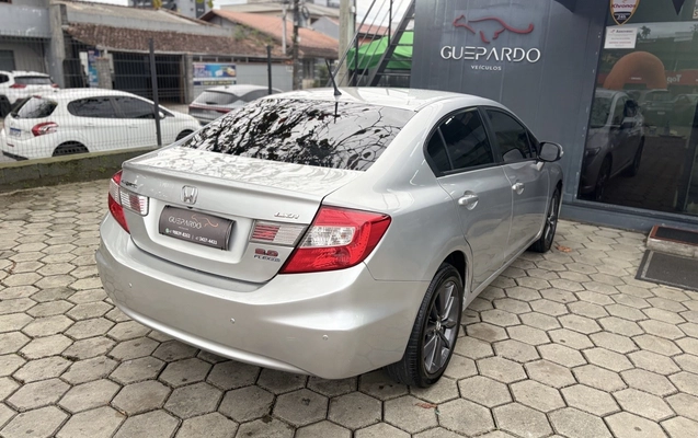imagem-https://www.socarrao.com.br/sc-vehicle-images-prod/4228077/1790800719544-1_053701.jpg