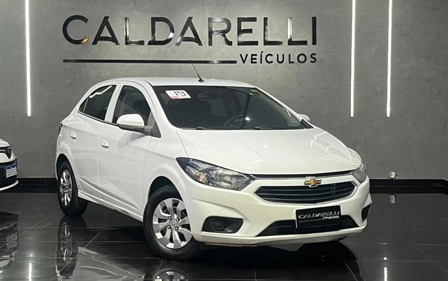 imagem-https://www.socarrao.com.br/sc-vehicle-images-prod/4228092/1791219788086-8530595_2_B_b87db5b03b.jpeg