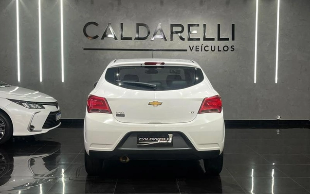 imagem-https://www.socarrao.com.br/sc-vehicle-images-prod/4228092/1791219788090-8530595_4_B_536bb489e9.jpeg