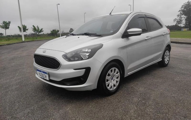 imagem-https://www.socarrao.com.br/sc-vehicle-images-prod/4228169/1790801051444-8365359_1_B_d44ba97e4e.jpeg