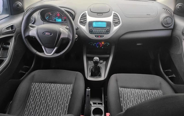 imagem-https://www.socarrao.com.br/sc-vehicle-images-prod/4228169/1790801051463-8365359_13_B_6077225ca2.jpeg