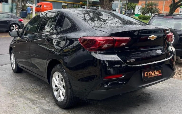 imagem-https://www.socarrao.com.br/sc-vehicle-images-prod/4228207/1791396140691-8531291_17_B_a0bebcb469.jpeg
