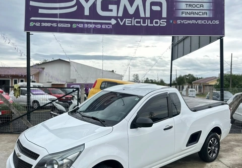 Chevrolet Montana 2014 Branco — foto 1 de 3