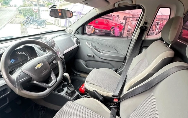 imagem-https://www.socarrao.com.br/sc-vehicle-images-prod/4228241/1790801221417-7aae9070b6084fcdba1f356a88836517_1790801179662.jpg