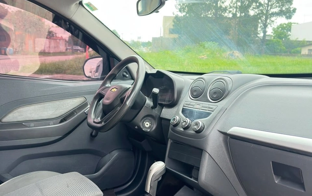 imagem-https://www.socarrao.com.br/sc-vehicle-images-prod/4228241/1790801221423-da70f39517cc46f8adb0e3421f7ce707_1790801179676.jpg