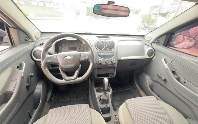 imagem-https://www.socarrao.com.br/sc-vehicle-images-prod/4228241/1790801221425-5eb4e6be3a8d4b94a878219f30c3f0a1_1790801179684.jpg