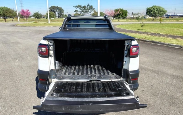 imagem-https://www.socarrao.com.br/sc-vehicle-images-prod/4228256/1790801353031-8220854_2_B_cb54e1e0e4.jpeg