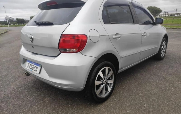 imagem-https://www.socarrao.com.br/sc-vehicle-images-prod/4228257/1790801404839-8490544_13_B_118e0f0bd6.jpeg