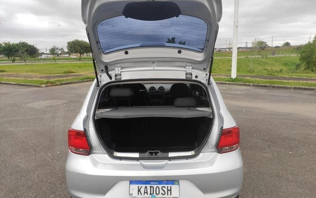 imagem-https://www.socarrao.com.br/sc-vehicle-images-prod/4228257/1790801404863-8490544_12_B_3eef44c2da.jpeg