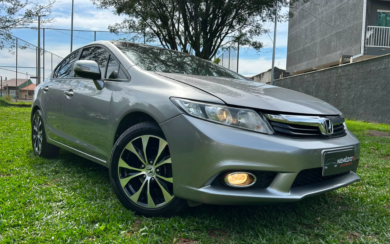 imagem-https://www.socarrao.com.br/sc-vehicle-images-prod/4228267/1790801478031-V2hhdHNBcHAgSW1hZ2UgMjAyNi0wOS0zMCBhdCAxNy4zOS4yNCAoMikuanBlZw.jpeg