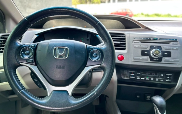 imagem-https://www.socarrao.com.br/sc-vehicle-images-prod/4228267/1790801479047-V2hhdHNBcHAgSW1hZ2UgMjAyNi0wOS0zMCBhdCAxNy4zOS4yNy5qcGVn.jpeg