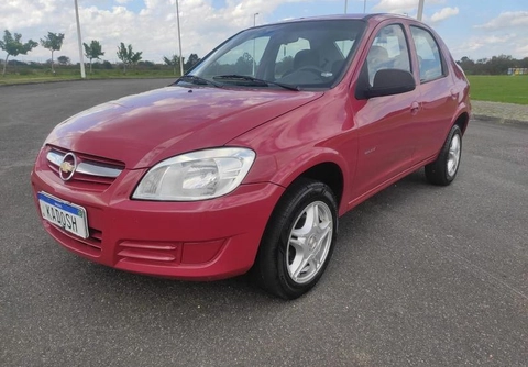 Chevrolet Prisma 2011 Vermelho — foto 1 de 3