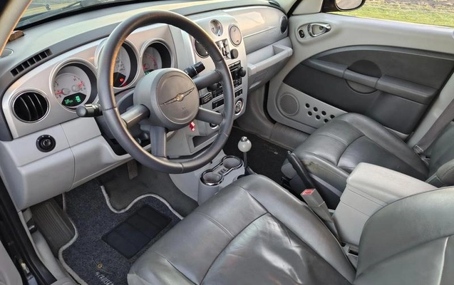 imagem-https://www.socarrao.com.br/sc-vehicle-images-prod/4228324/1790801576360-8268079_7_B_5800b6527e.jpeg